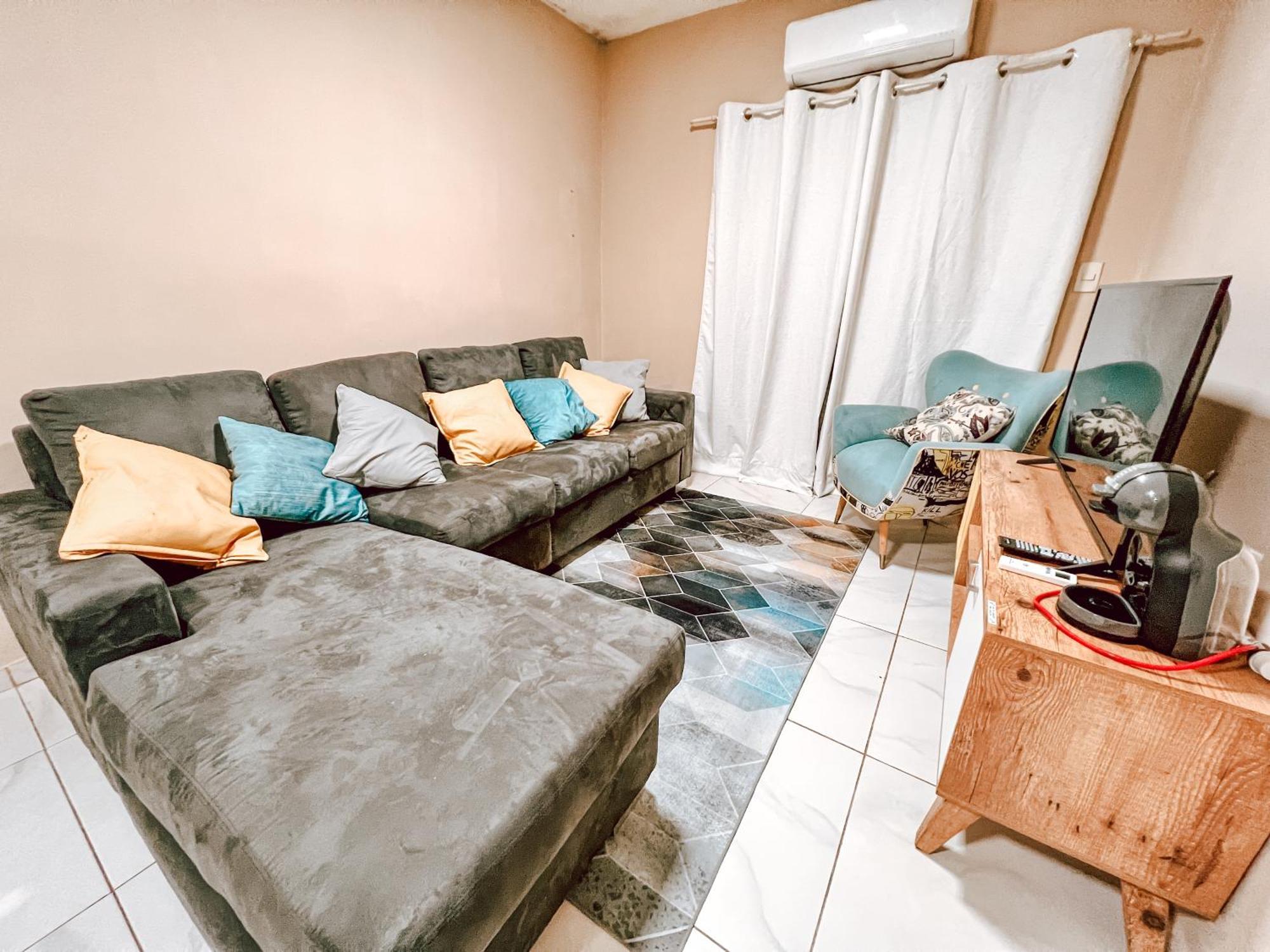 Apartamento Amplio Loft En Zona Residencial De Asunción Exterior foto